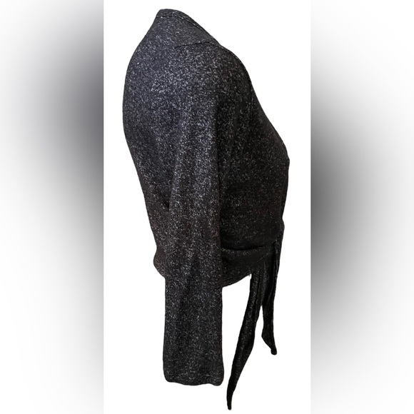 ModCloth Wrap Top - Picture 5 of 6